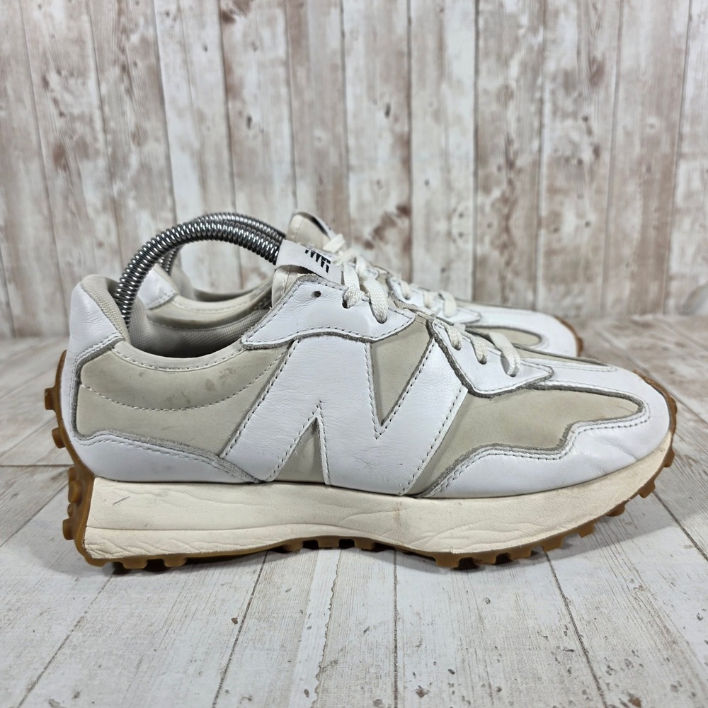New Balance 327 Womens White Moonbeam Leather Suede Sneakers WS327LA Size 8.5